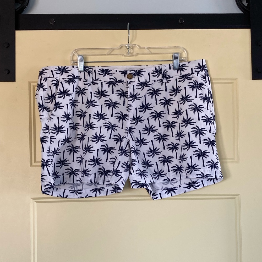 Old Navy Blue Palm Tree Shorts